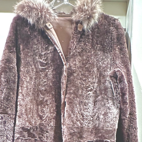 Yves Salomon Genuine Sheepskin Reversible Shearling Coat - Picture 10 of 12